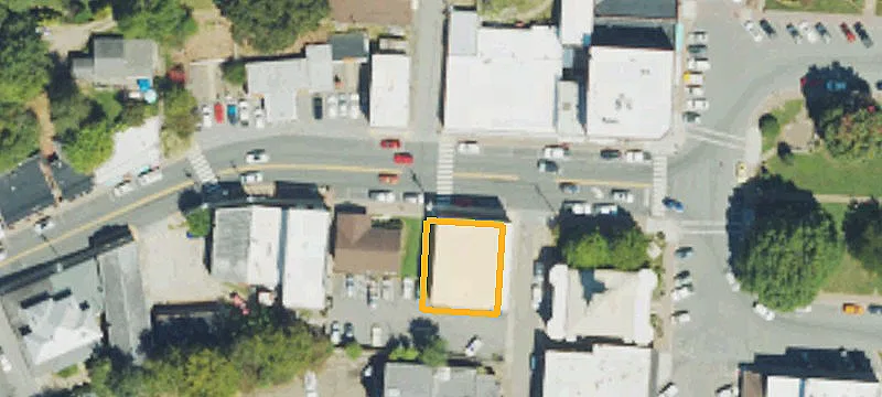 Level Commercial Buildable Lot