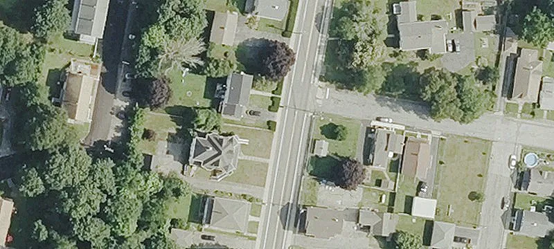Five-Unit Apartment Building