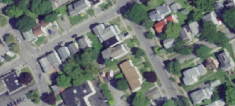 Rooming House with 9 Bedrooms