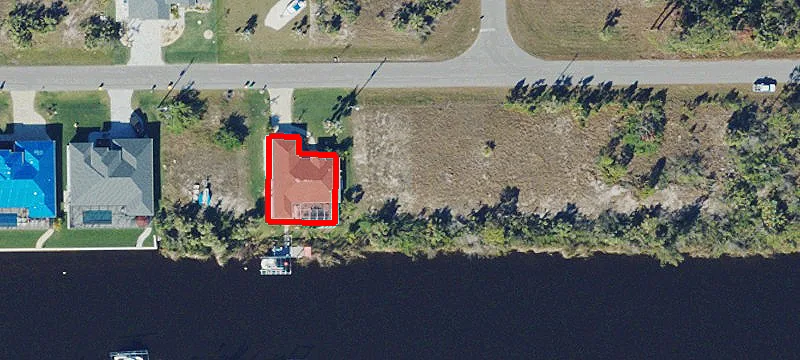 Waterfront Lot in Coastal Community