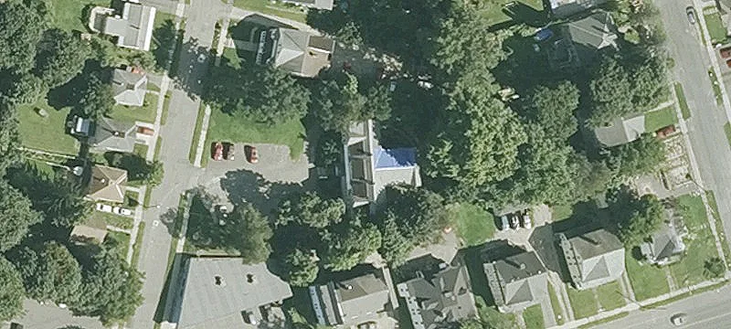 Multifamily Apartment Building