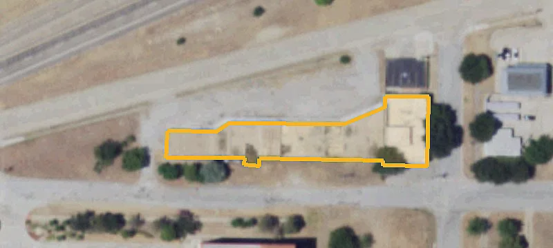 Strip Center with Freeway Exposure