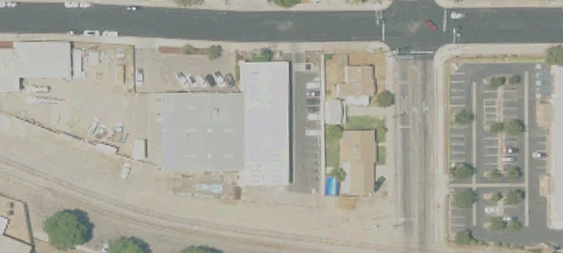 Office Warehouse Suite with Roll-Up