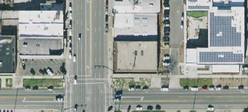 Freestanding Retail Building with Corner Lot