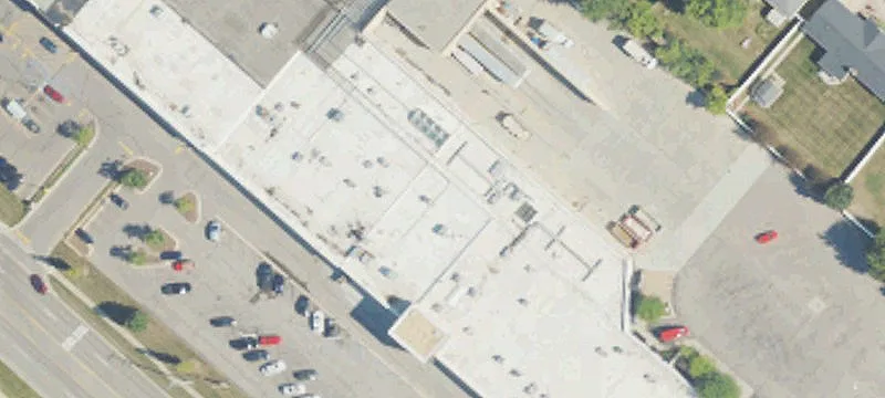 Retail Suite in Kroger-Anchored Mall
