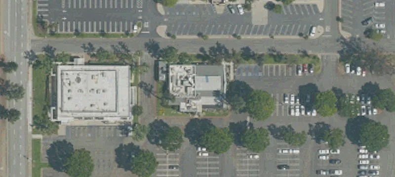 Freestanding Restaurant and Retail Building