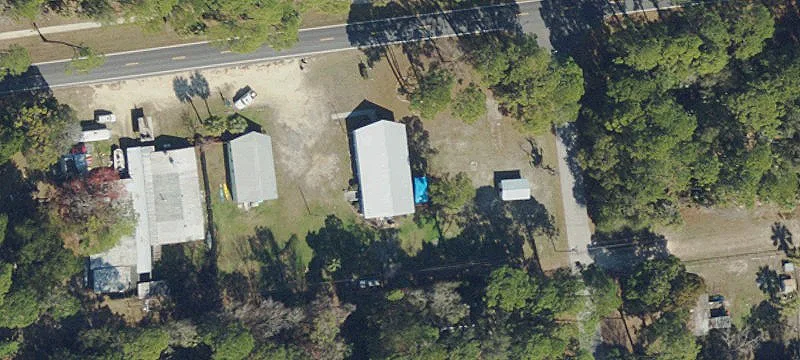 Retail Property With Corner Lot