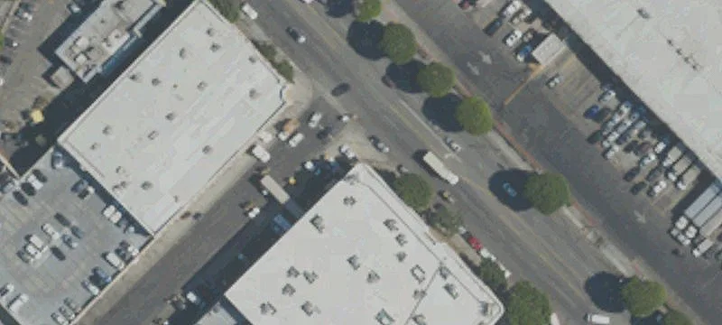 Industrial Distribution Facility with Cooler Space