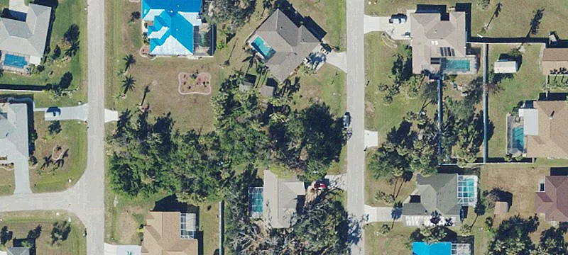Saltwater Waterfront Area Lot