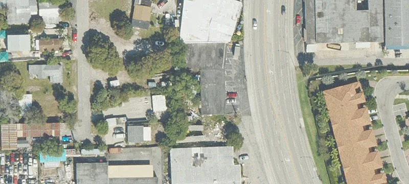 Retail Building with Large Yard