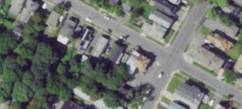 Duplex with Separate Utilities
