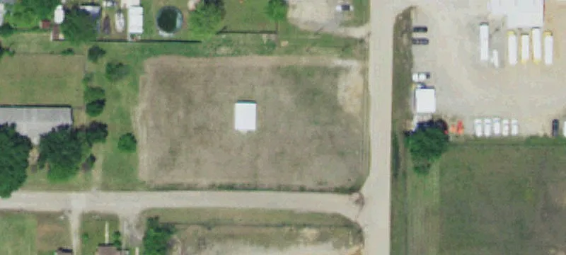 Workshop Warehouse with Overhead Doors