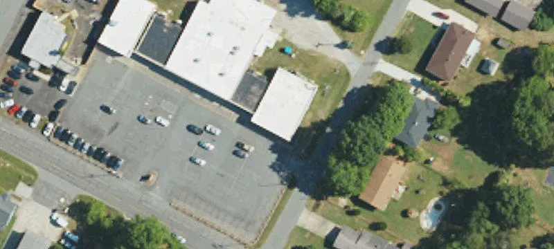 C-2 Zoned Retail Storefront