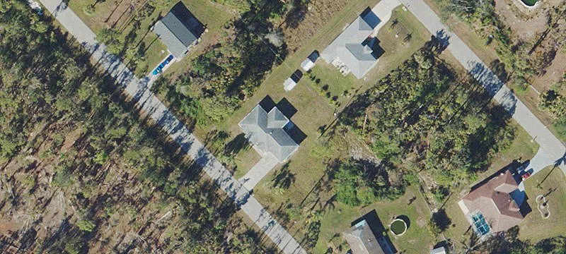Residential Building Lot in Community