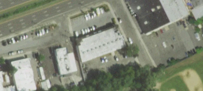 Retail Store with Front and Back Parking