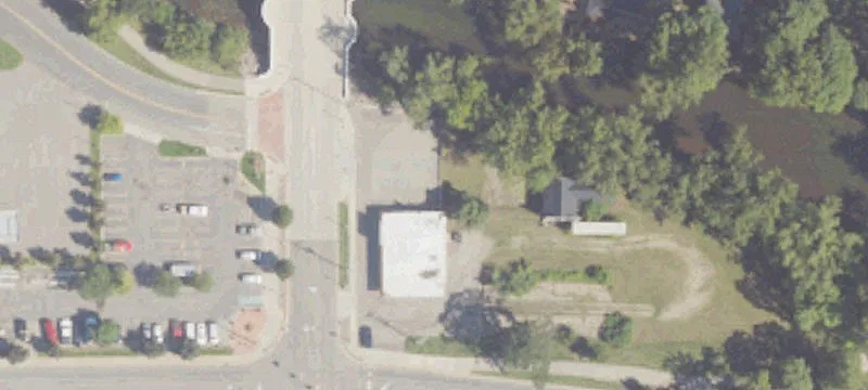 Riverfront Party Store Opportunity