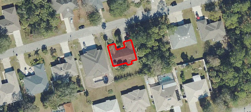 Duplex with Two Garages