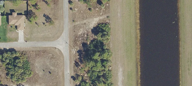 Freshwater Canal Home Lot
