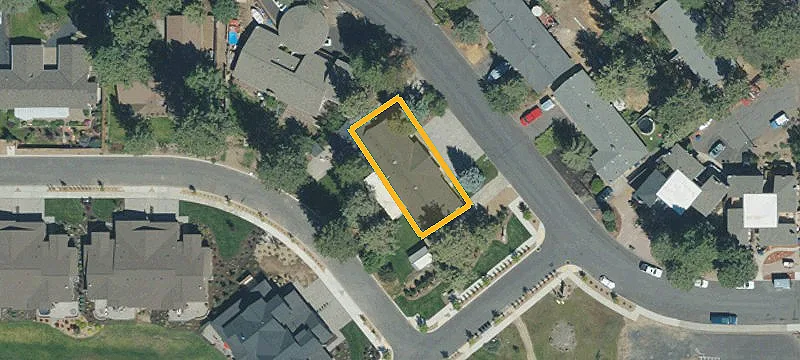 Remodeled Duplex with Flex Rooms