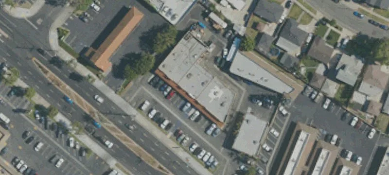 Multi-Tenant Retail Center