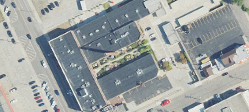 Ground-Floor Live/Work Condominium