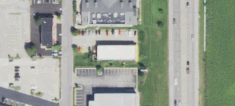 Auto Service Property with Corridor Access