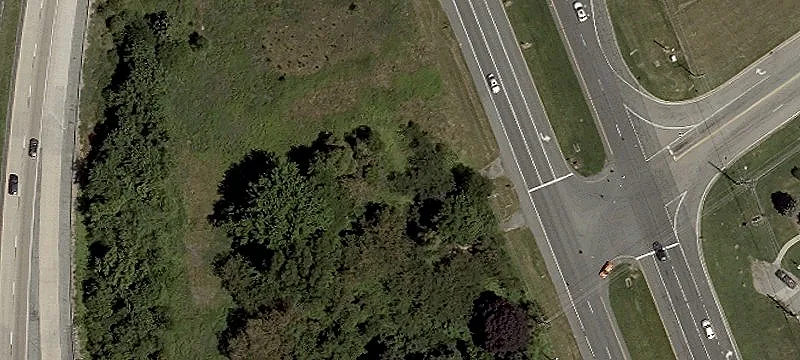 Highway-Exposure Commercial Land