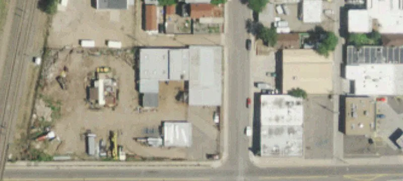 Light Industrial Land with Warehouse