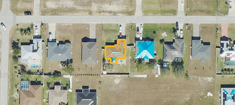 Canal-Front Vacant Land Lot
