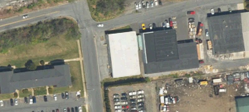 Freestanding Warehouse with Dock Doors
