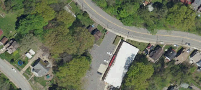 Freestanding Family Dollar Store