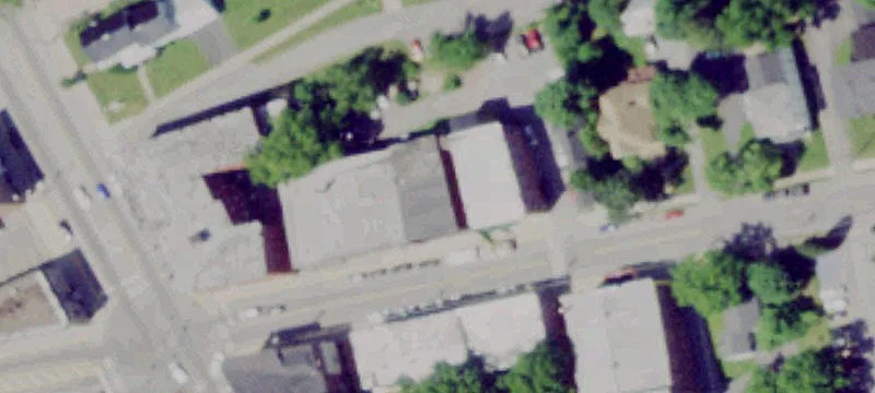 Multi-Use Downtown Retail Building