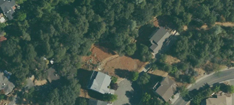 Cul-de-Sac Residential Building Lot
