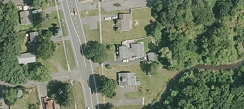 Single-Tenant Office Building