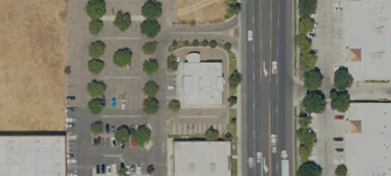 Single-Tenant Retail Storefront
