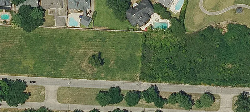 Large Lake-Adjacent Residential Lot