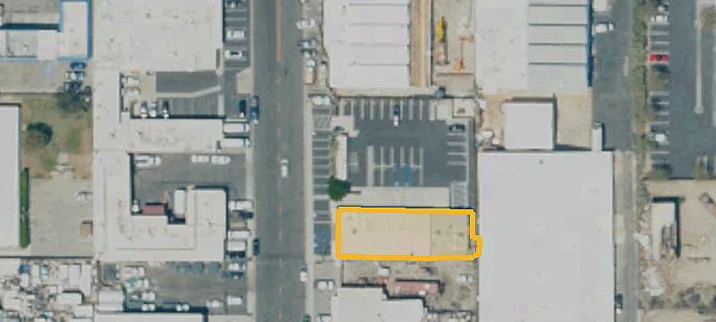 Upgraded Industrial-Retail Building