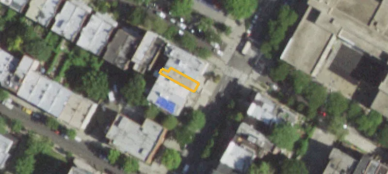 33-Unit SRO Apartment Building