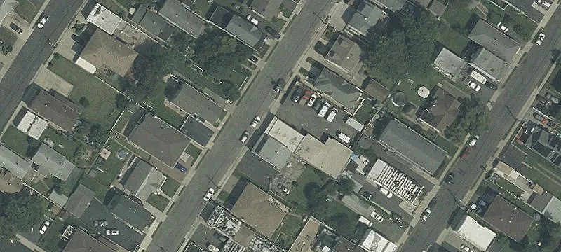 Contractor Flex Building with Parking