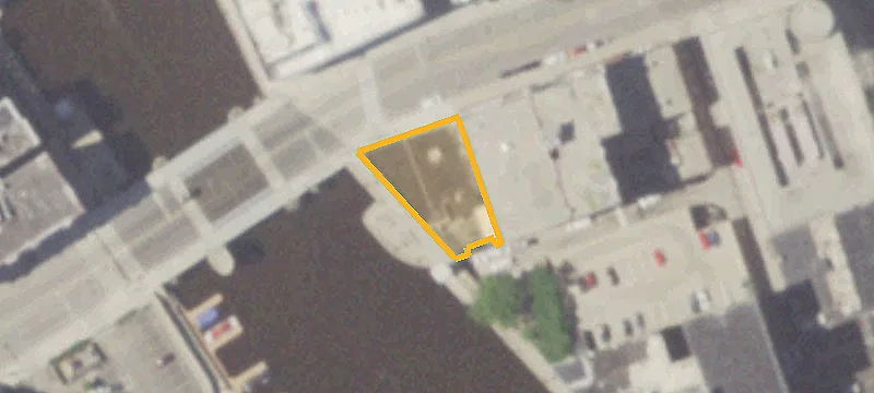 Riverfront Bar and Restaurant Opportunity
