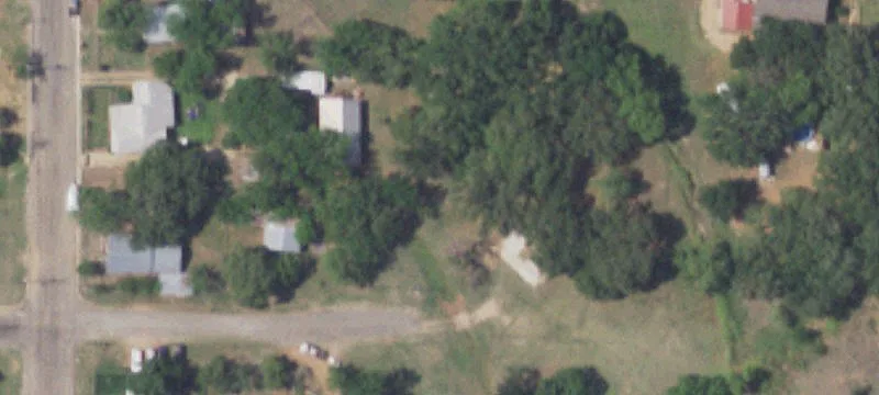 Residential Acreage Lot with Live Oaks