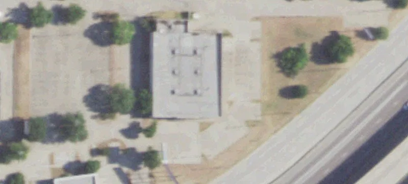 Shadow-Anchored Retail Center