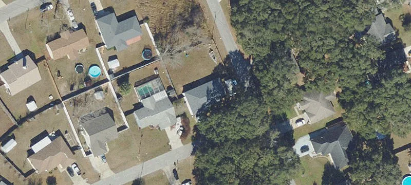 Leased Duplex and Additional Building