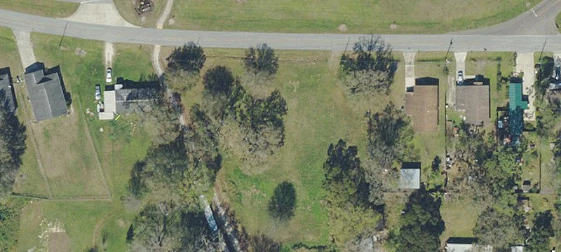 Lakefront Residential Lot with Park Access