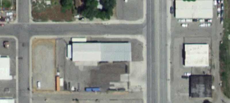 Remodeled Retail Warehouse with Overhead Door
