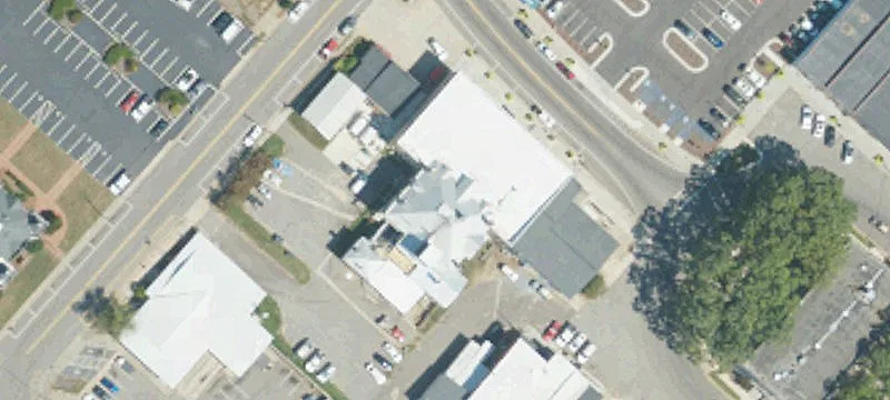 Mixed-Use Retail and Office Building