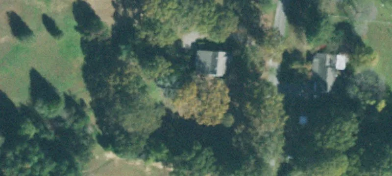 Irregular-Shaped Agricultural Land Tract