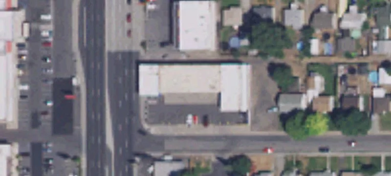 Ten-Bay Auto Shop with 12 Doors