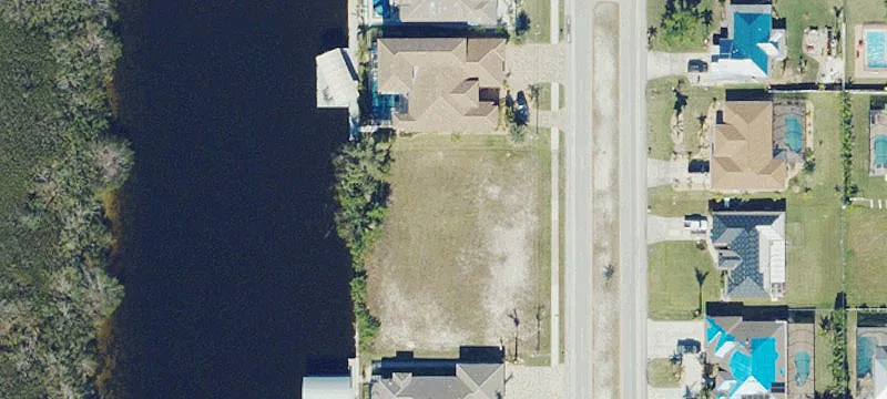 Vacant Residential Waterfront Homesite
