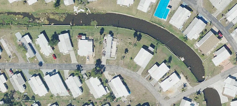 Canal-Front Double Vacant Lot